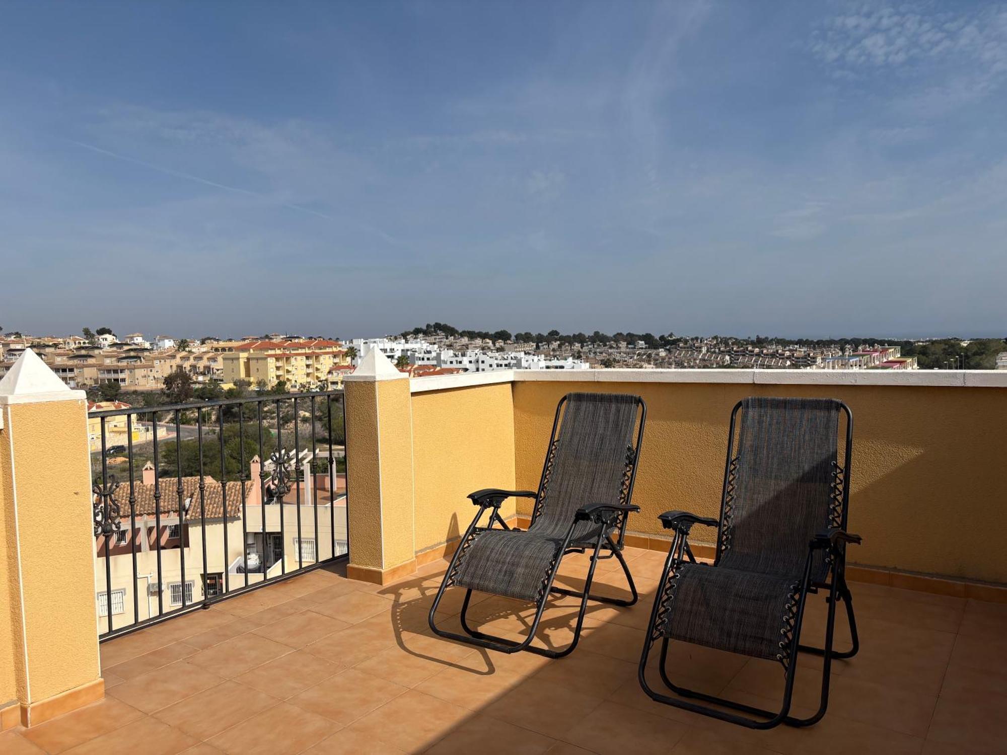 Top Floor Spacious Apartment With Roof Terrace Alicante Extérieur photo